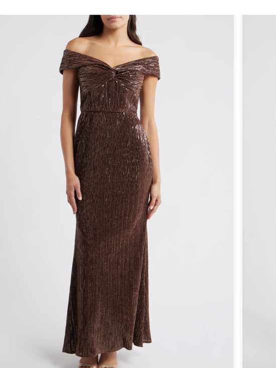 Eliza J Dresses & Skirts - Nwot - Unworn eliza F Sequin Twist Off the Shoulder Gown